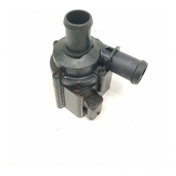 Bomba Água Auxiliar 5q0965561b Vw Jetta Gli 2.0 2022