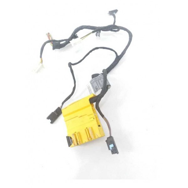 Chicote Banco Dianteiro Direito Bmw X1 2013 9131735