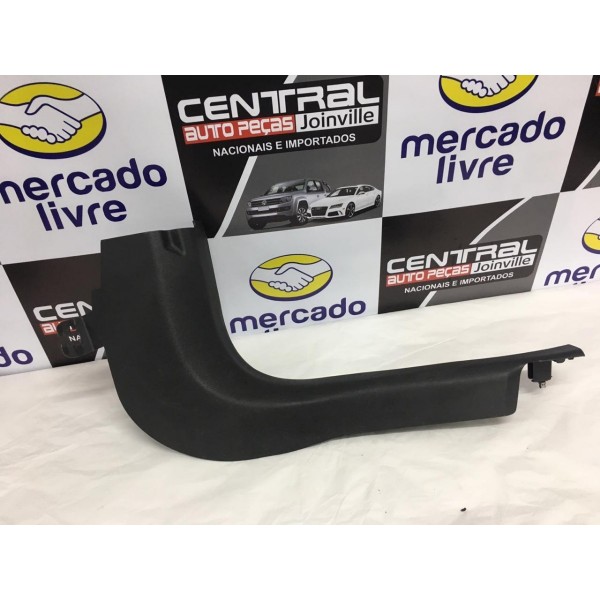 Acabamento Inferior Esquerdo Soleira Gm Tracker Ltz 2015