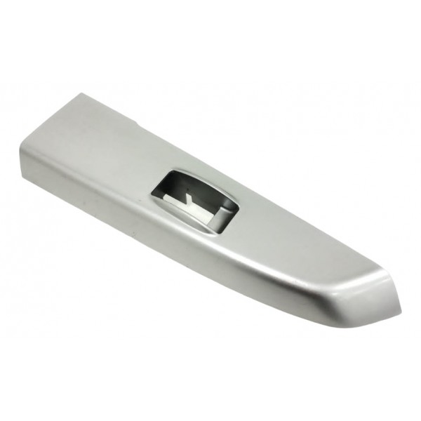 Moldura Botão Vidro Traseiro Esquerdo Toyota Hilux 2015