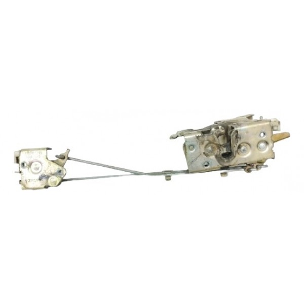 Fechadura Porta Direita  Mercedes Benz Axor 1933 2008