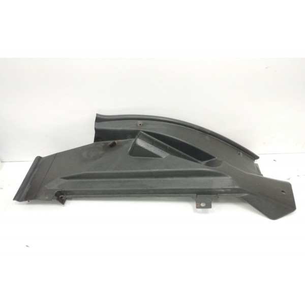 Acabamento Interno Esquerdo Mercedes Benz Axor 1933 2012