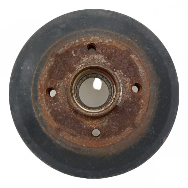 Tambor Cubo Roda Traseira Direita Peugeot 208 2016 Meia