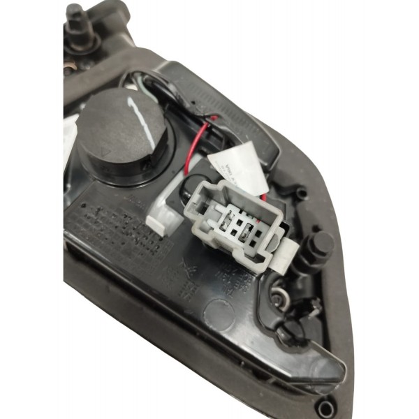 Lanterna Esquerda Tampa Traseira Jeep Compass 2020 Riscos Esquerdo Vermelho