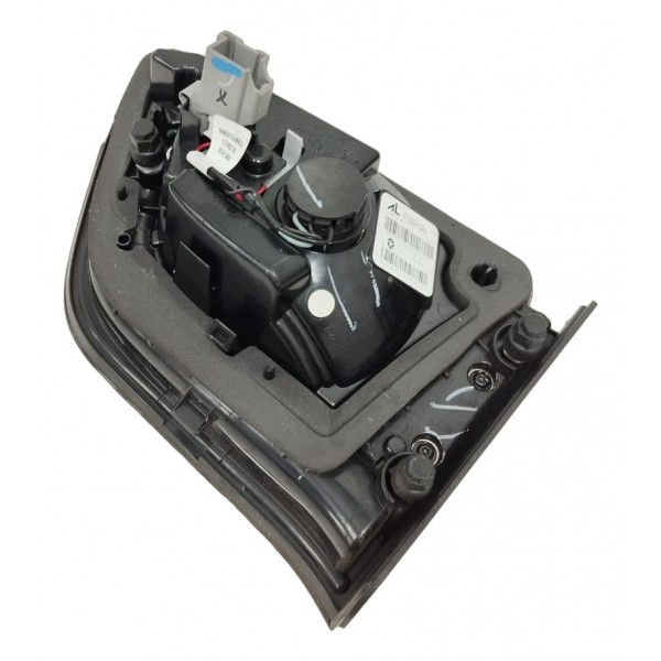 Lanterna Esquerda Tampa Traseira Jeep Compass 2020 Riscos Esquerdo Vermelho