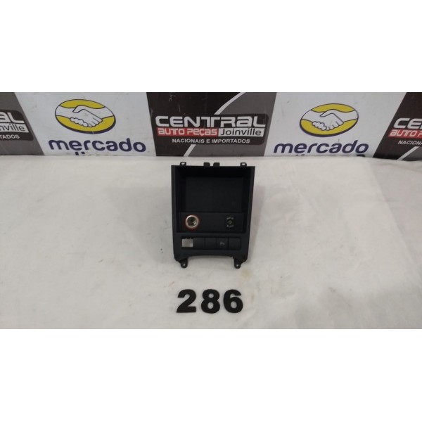 Porta Objetos Acendedor Aux Central Jetta 2014 (detalhe)