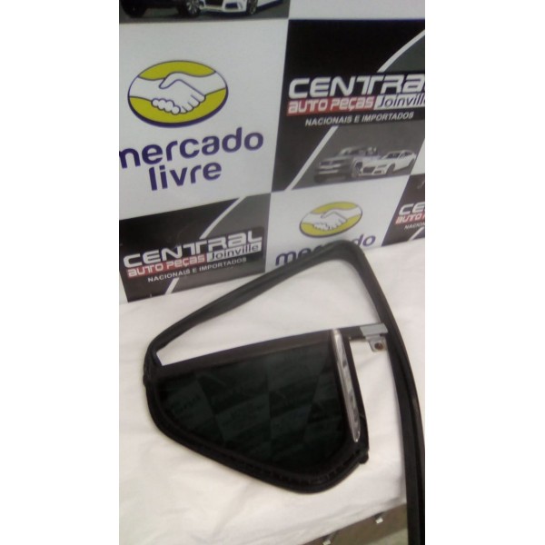 Vidro Fixo Porta Traseira Direita Tracker2015