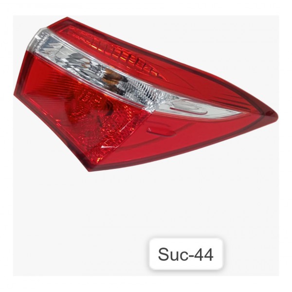 Lanterna Direita Toyota Corolla Gli 1.8  2017 Direito Branco