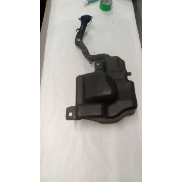 Reservatório De Aguá Para-brisa Cla 200 2014/2015