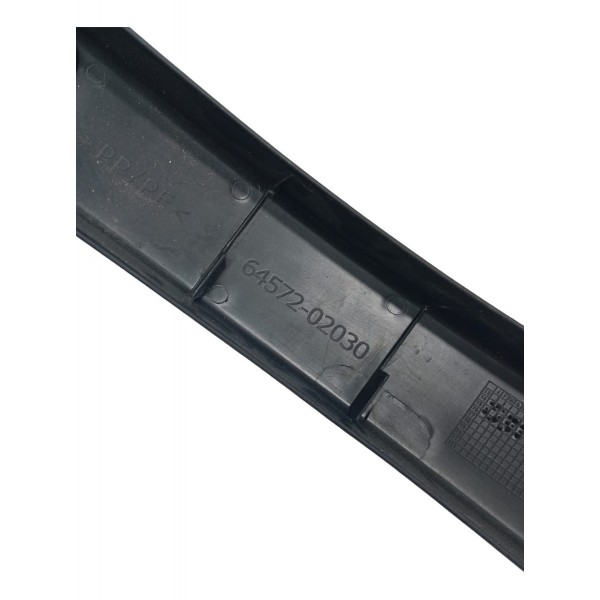 Acabamento Dobradiça Tampa Traseir Esq Corolla Gli 1.8 2017