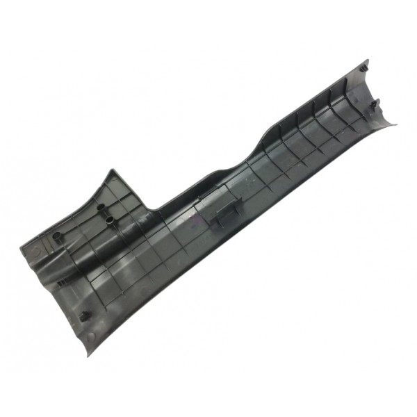 Soleira Traseira Esquerda Toyota Corolla Gli 2017  Preto