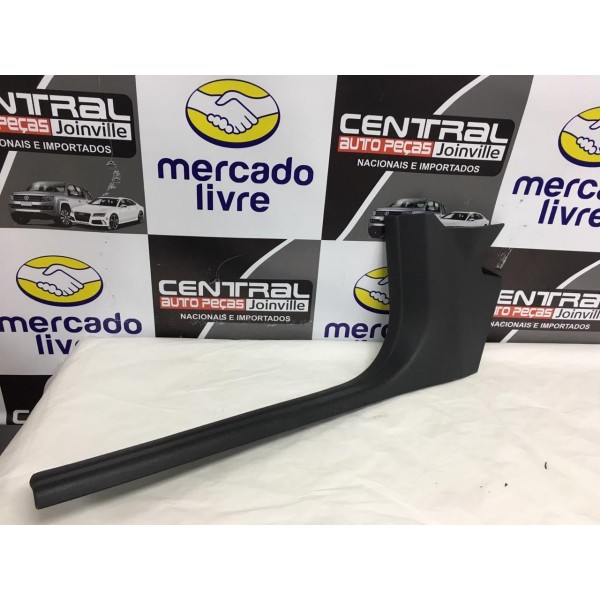 Soleira Dianteira Direita Mercedes Cla 200 2015