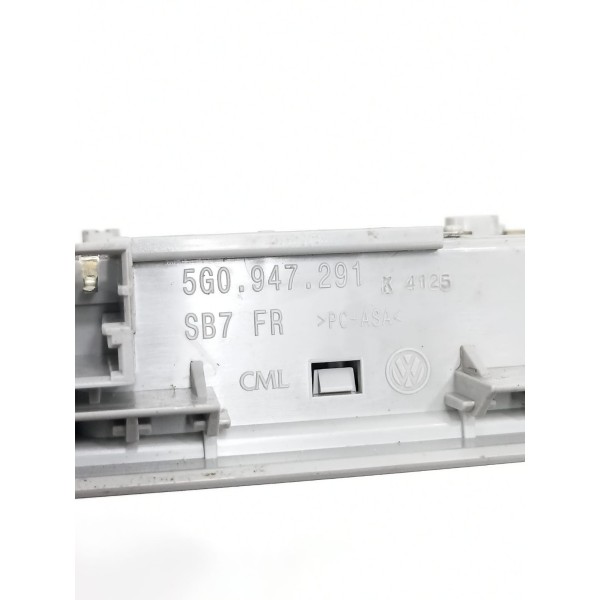 Luz Teto Cortesia Vw Golf 2015 5g0947291