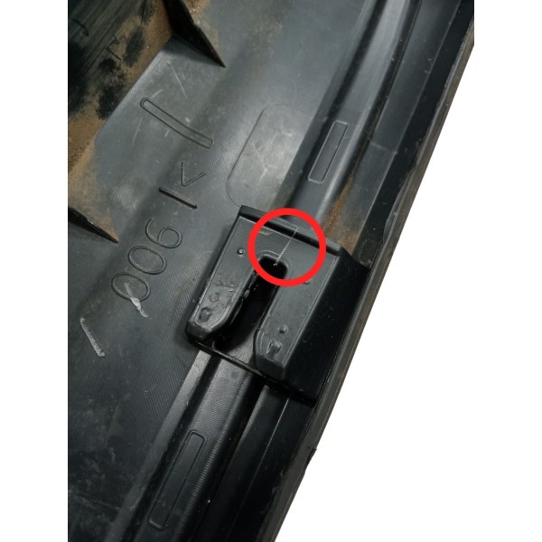 Spoiler Direito Vw Nivus 1.0 Comfortline 2022 Detalhe Preto