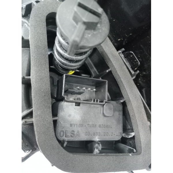 Lanterna Esquerda Vw Nivus 1.0 Comfortline 2022 Esquerdo Vermelho