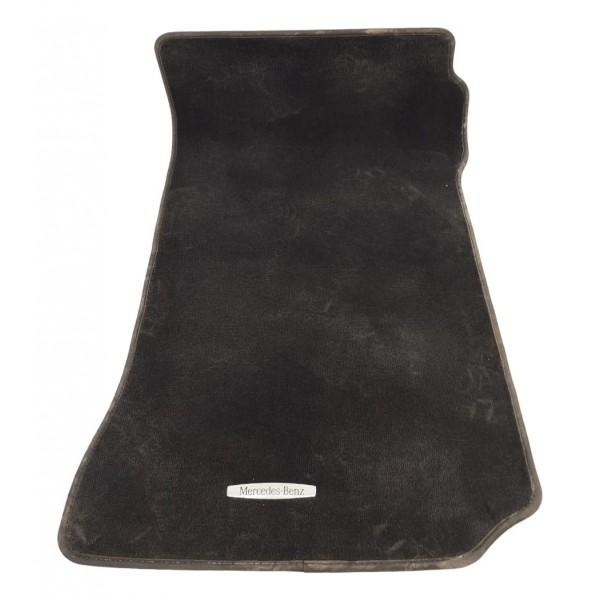 Tapete Dianteiro Direito Mercedes C300 2011  Preto