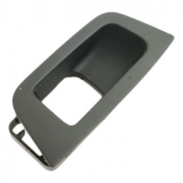 Moldura Botão Abertura Tampa Traseira Audi Q3 2016 Detalhe Preto