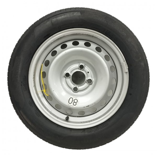 Estepe Renault Sandero 2018 Pirelli Cinturato P1 185/65 R15 Preto