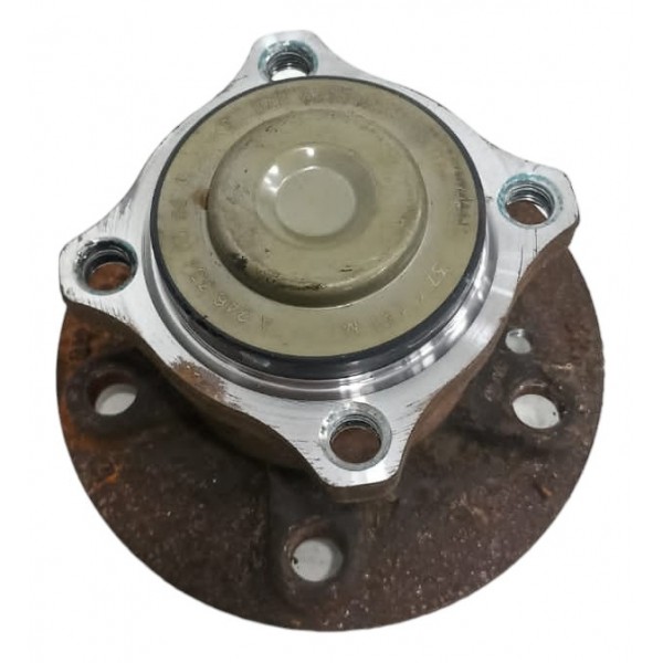 Cubo Roda Traseira Esquerda Mercedes A200 2015