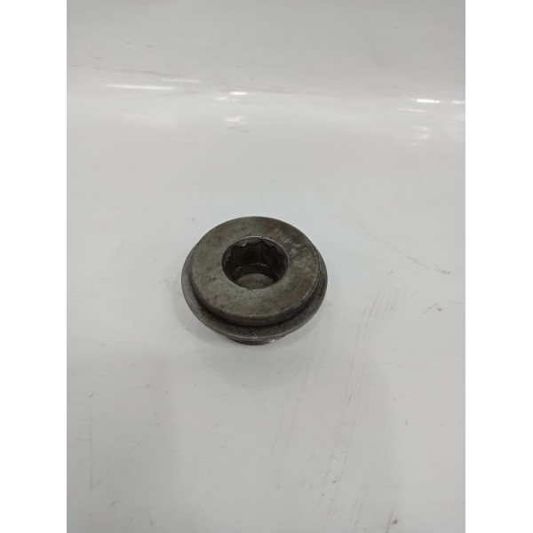 Tampão Iveco Daily 35s14 2016 Prateado