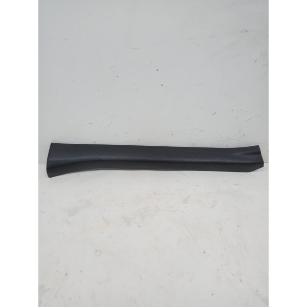 Soleira Porta Dianteira Direita Nissan Sentra 2016 Preto