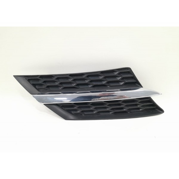 Grade Direita Parachoque Dianteiro Toyota Rav4 2016 Detalhe Fosco