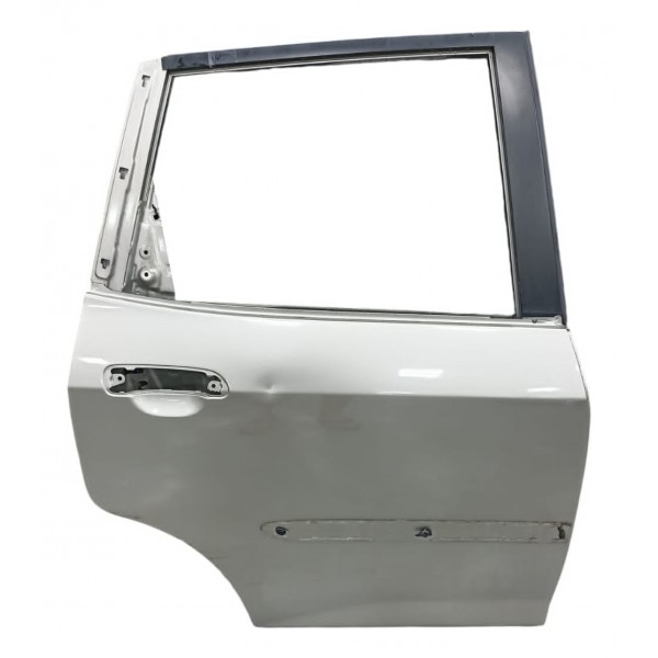 Porta Traseira Direita Honda Fit 2008 Detalhe Traseira Direito Prateado