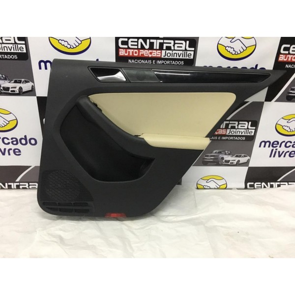 Forro Porta Traseira Direita Caramelo Vw Jetta 2.0 2017
