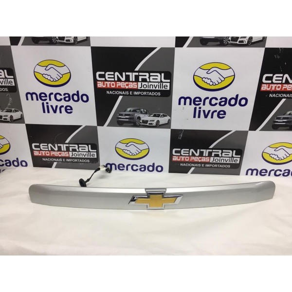 Aplique Tampa Traseira Gm Tracker Lt 2017 2018