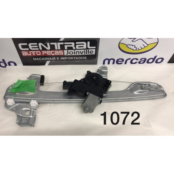 Máquina De Vidro Traseira Direita Tracker 2018