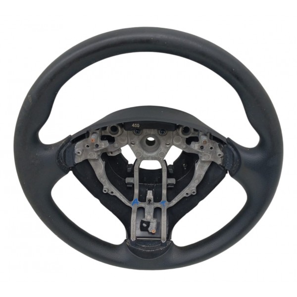 Volante Nissan Versa 2018/19