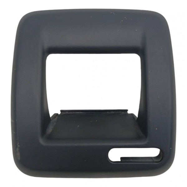 Acabamento Trava Encosto Banco Tracker 2016 Esquerdo Preto