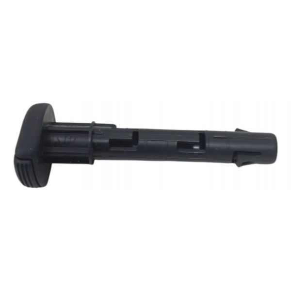 Trava Apoio Cabeça Banco Traseiro Direito Kicks Sl 2018 N2 Preto