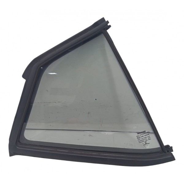 Vidro Fixo Traseiro Direito Nissan Kicks Sl 2018