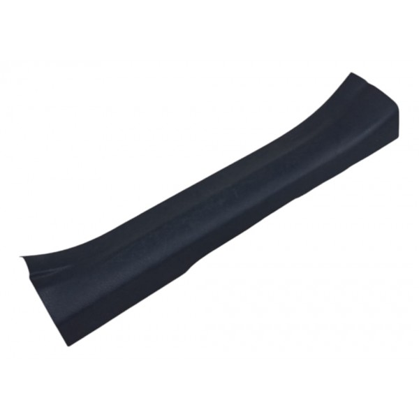 Soleira Traseira Direita Toyota Rav4 2016 Preto