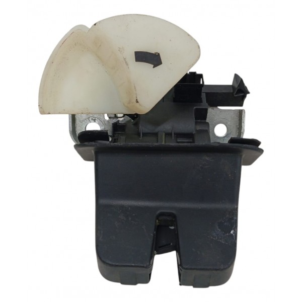 Trava Fechadura Tampa Traseira Vw Jetta 2012/13 Cx09