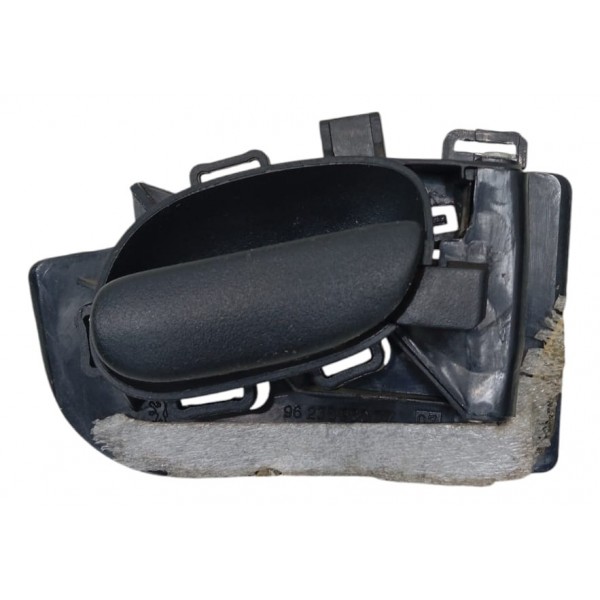 Maçaneta Interna Traseira Direita Peugeot 207 2009 Cx5284 Traseira