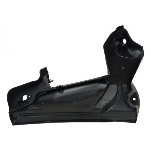 Acabamento Churrasqueira Bmw 120i 2016 Cx22