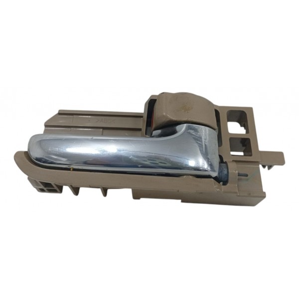 Maçaneta Interna Hilux Sw4 2012/15 Dianteiro Direito Cx23 Dianteira