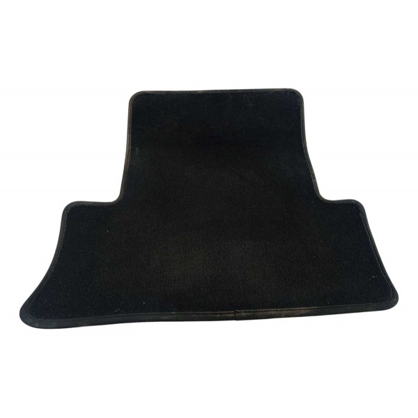 Tapete Traseiro Esquerdo Mercedes C300 2011 Preto