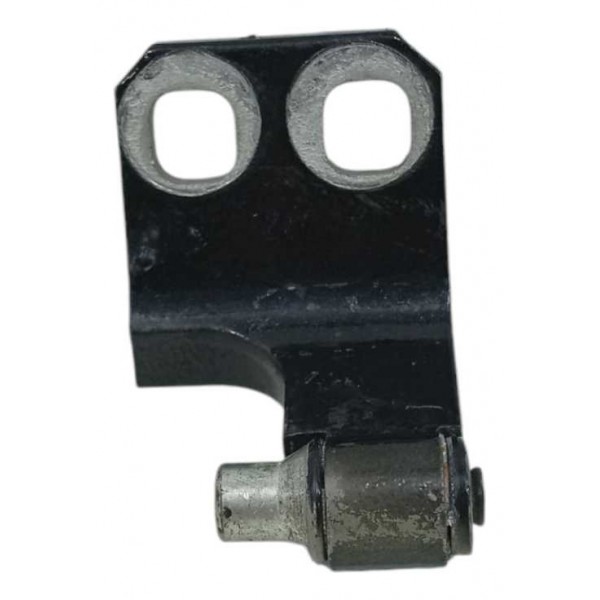 Suporte Dobradiça Inferior Traseira Dir. Jeep Compass 2018