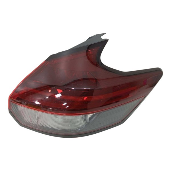 Lanterna Direita Led Nissan Kicks Sl 2024 265505r01a Direito/passageiro Vermelho