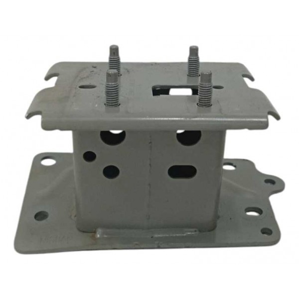 Suporte Esquerdo Alma Dianteira Nissan Kicks 2024 622115ef0h