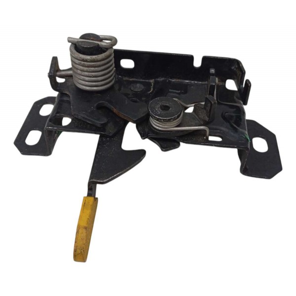 Trava Fechadura Capo Mercedes Cla180 2018