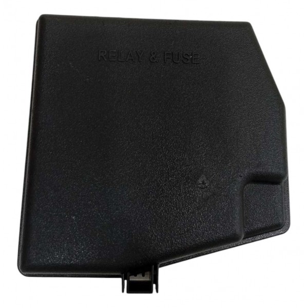 Tampa Caixa Fusíveis Toyota Yaris Xls15 2024 826620d700