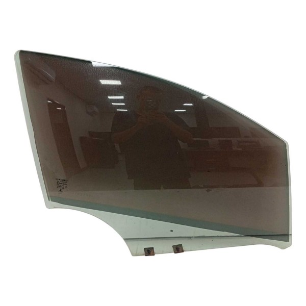 Vidro Porta Dainteiro Direito Renault Captur Life 16a 2021