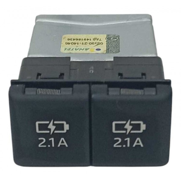 Entrada Dupla Carregador Usb Console Toyota Yaris Xls15 2024