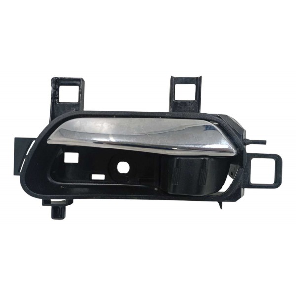 Maçaneta Interna Porta Dianteira Esquerda Nissan Kicks 2018 Preto Dianteira