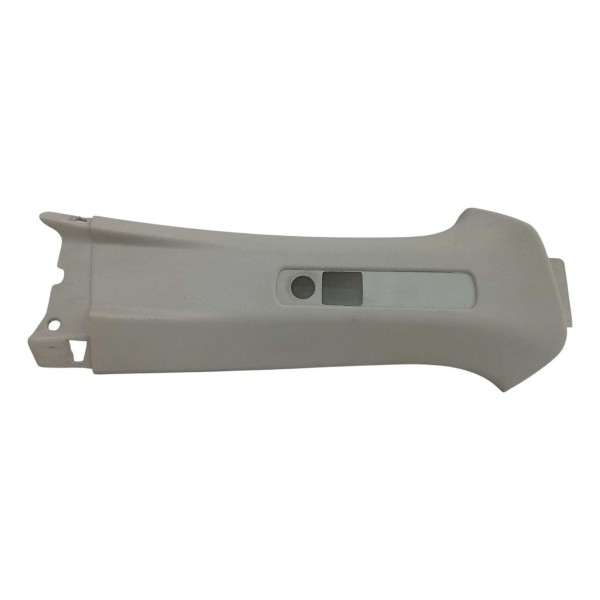 Moldura Superior Coluna Central Direita Gm Spin 2020 V3