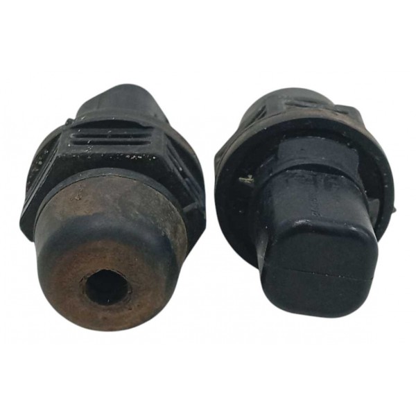 Par Batente Tampa Traseira Volkswagen Up Mpi Mc 2020